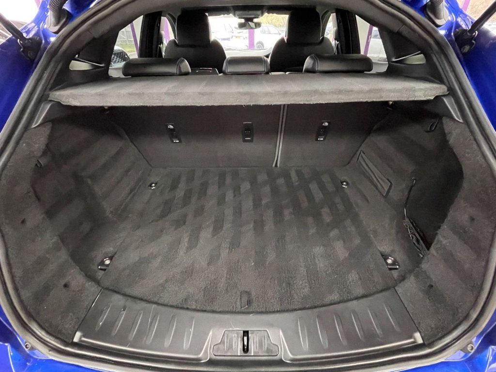 Used Jaguar E-Pace 2019 for sale - 76740601: Photo 14