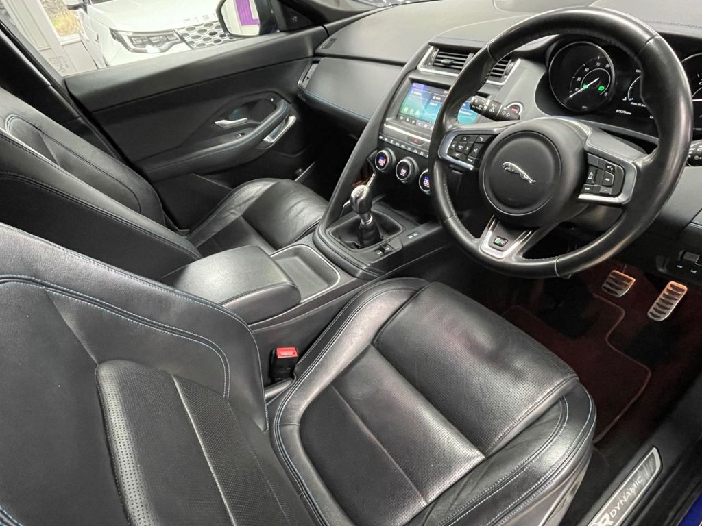 Used Jaguar E-Pace 2019 for sale - 76740601: Photo 24