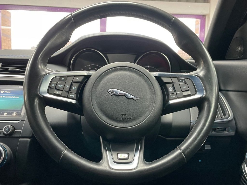 Used Jaguar E-Pace 2019 for sale - 76740601: Photo 35