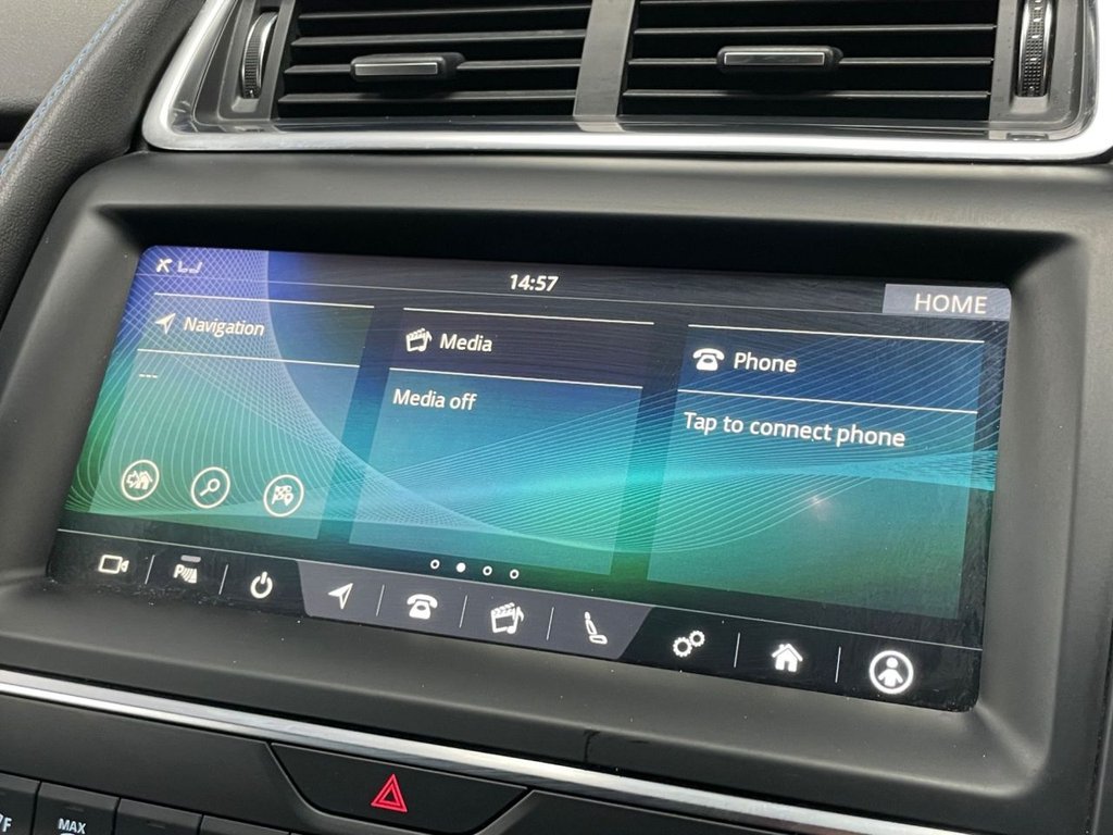 Used Jaguar E-Pace 2019 for sale - 76740601: Photo 38