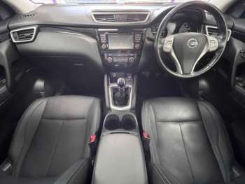 Used Nissan Qashqai 2015 for sale - 74542245: Photo