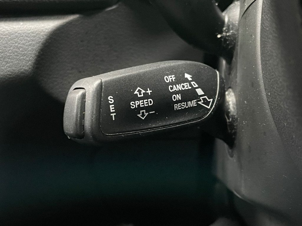 Used Audi Q3 2018 for sale - 77026757: Photo 40