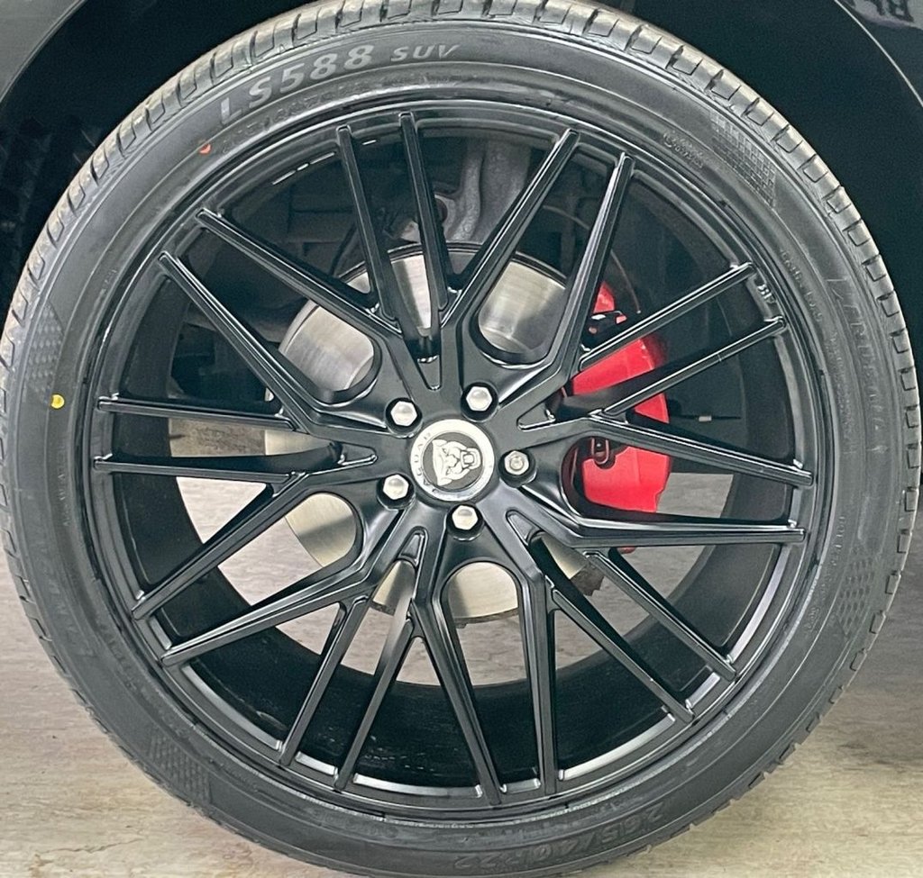 Used Jaguar F-Pace 2018 for sale - 76291188: Photo 17