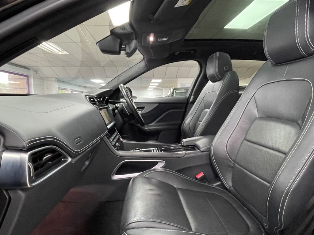 Used Jaguar F-Pace 2018 for sale - 76291188: Photo 33