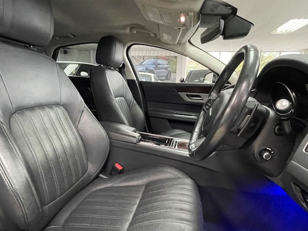 Used Jaguar XF 2018 for sale - 76235569: Photo 26