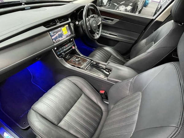 Used Jaguar XF 2018 for sale - 76235569: Photo 34