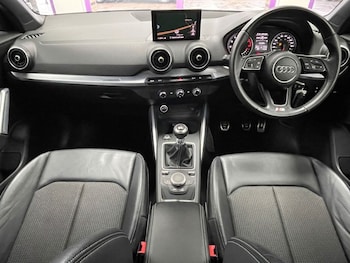 Used Audi Q2 2017 for sale - 76934740: Photo