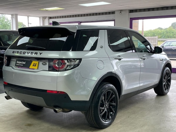 Used Land Rover Discovery Sport 2025 for sale - 76235382: Photo 11