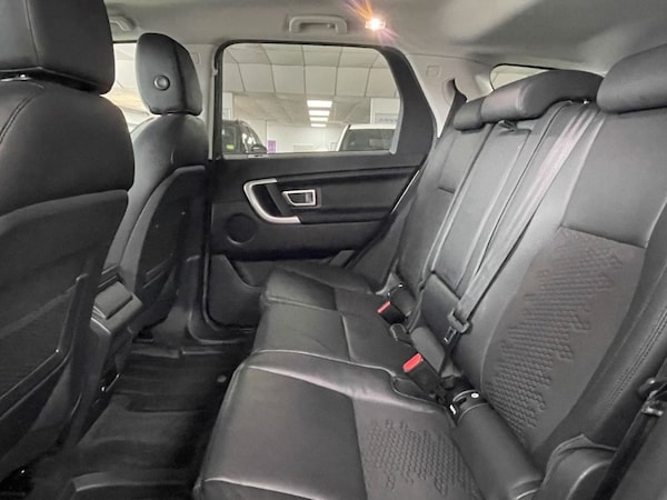 Used Land Rover Discovery Sport 2025 for sale - 76235382: Photo 31