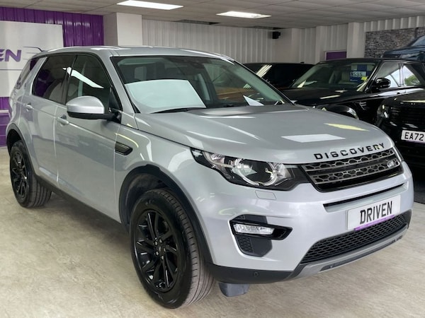 Used Land Rover Discovery Sport 2025 for sale - 76235382: Photo 6