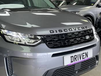 Used Land Rover Discovery Sport 2021 for sale - 79642843: Photo