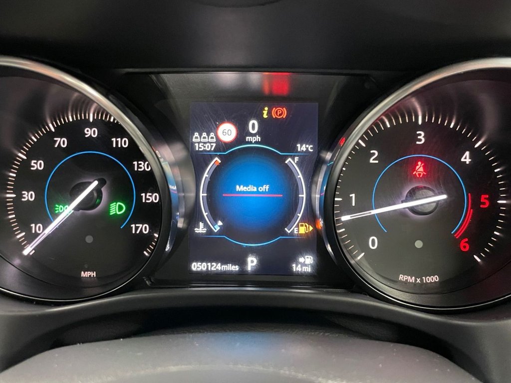 Used Jaguar F-Pace 2019 for sale - 76558778: Photo 38