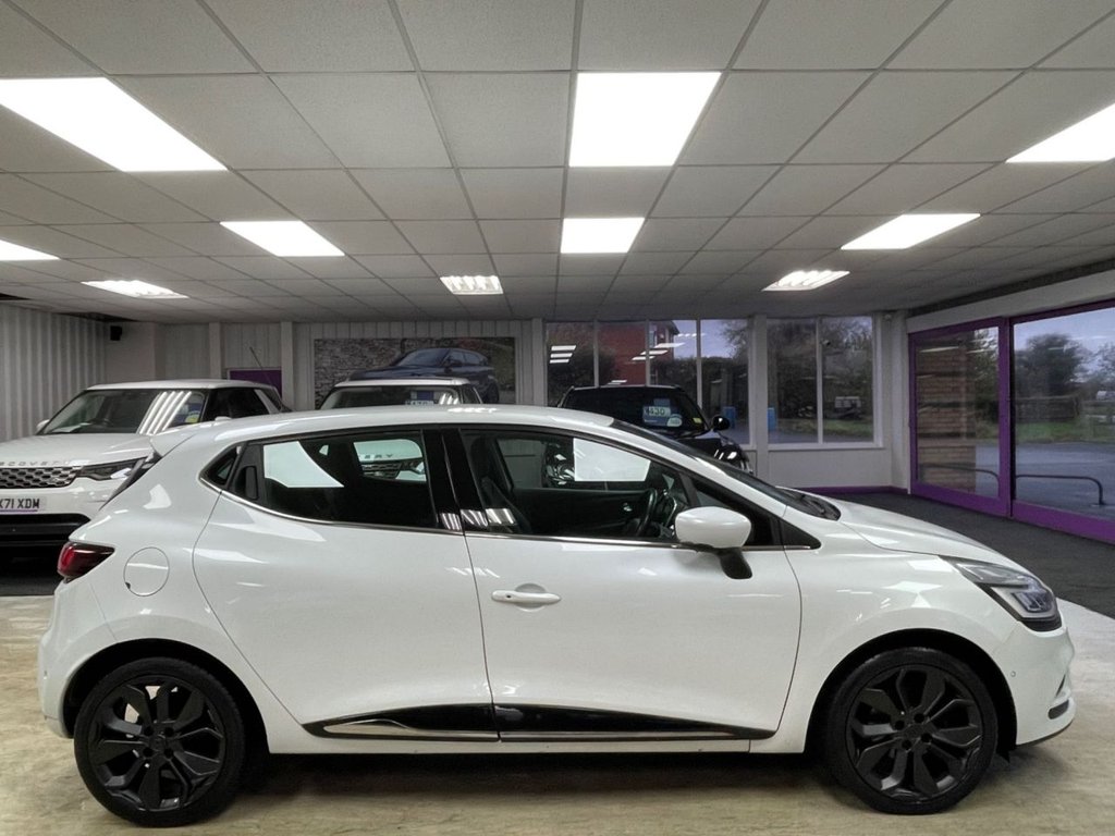 Used Renault Clio 2018 for sale - 76558574: Photo 12