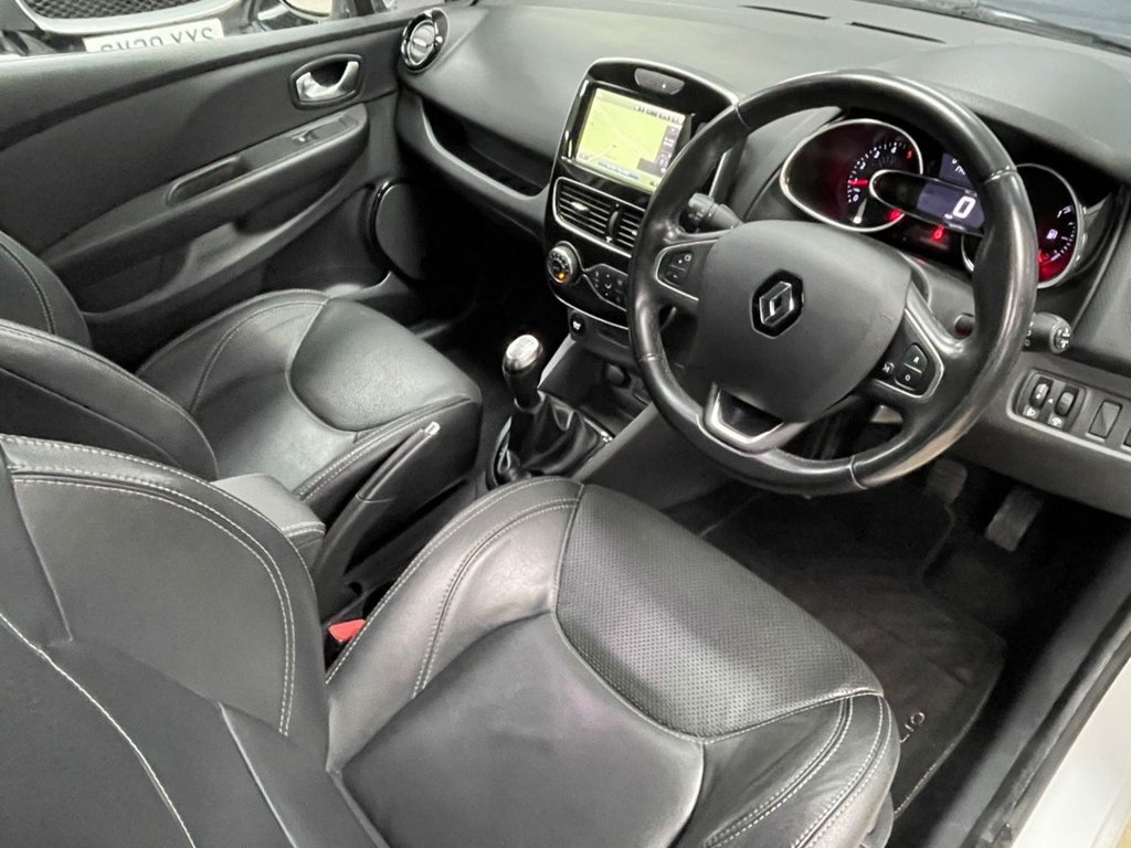 Used Renault Clio 2018 for sale - 76558574: Photo 20