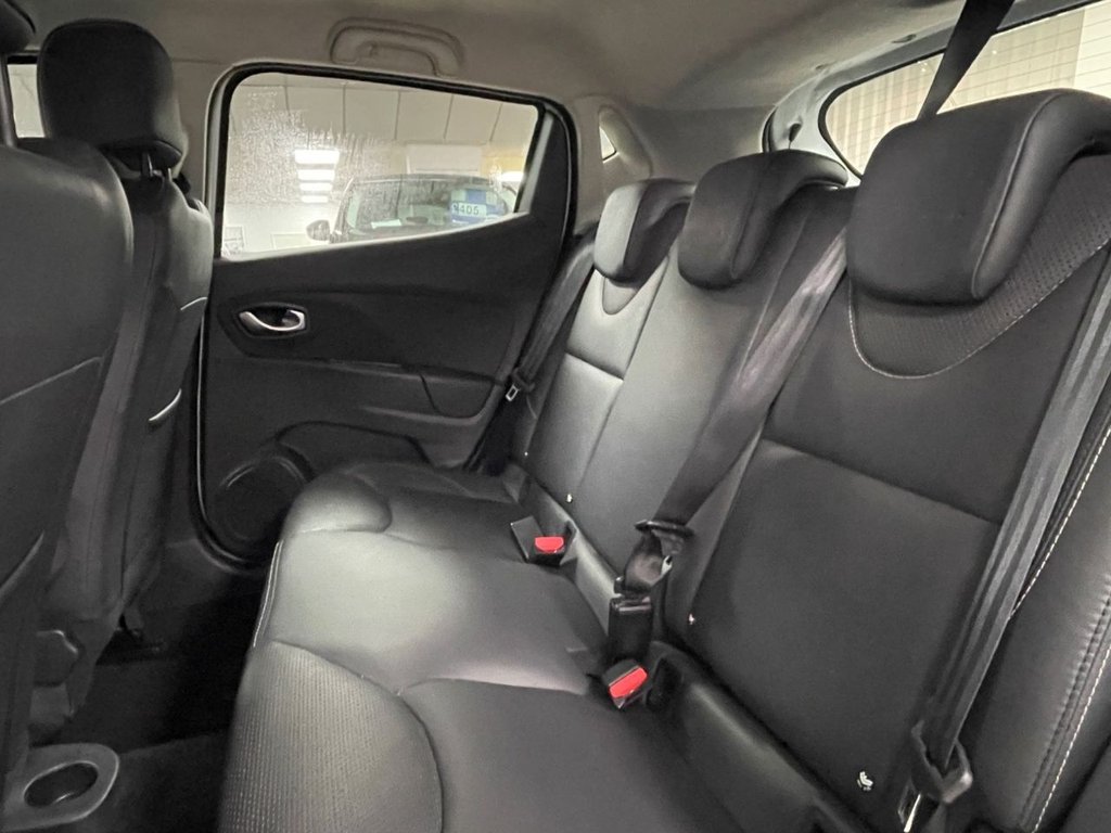 Used Renault Clio 2018 for sale - 76558574: Photo 27