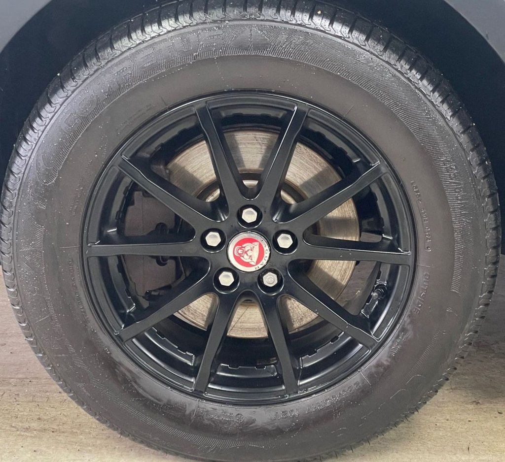 Used Jaguar E-Pace 2019 for sale - 77200569: Photo 16