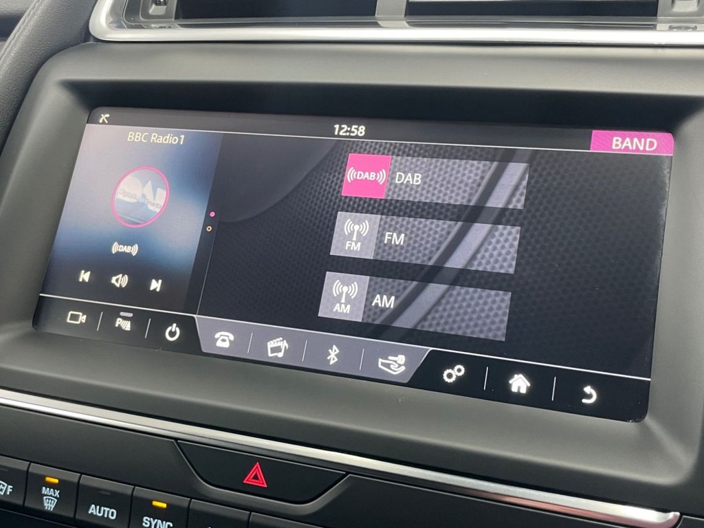 Used Jaguar E-Pace 2019 for sale - 77200569: Photo 42