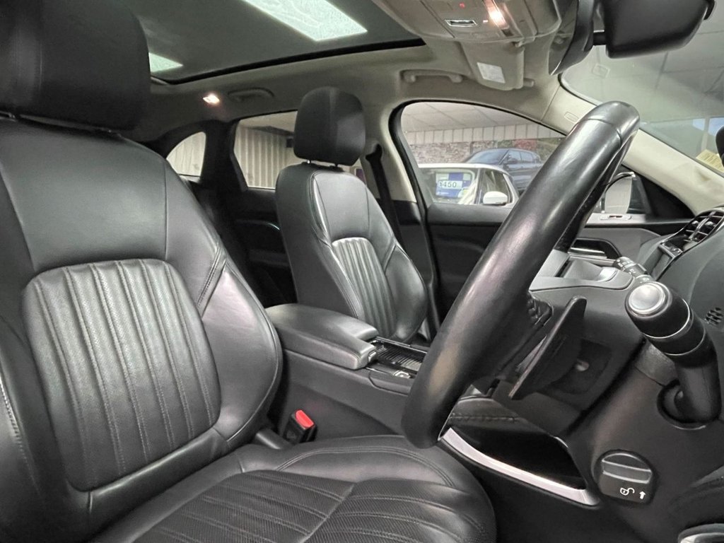 Used Jaguar F-Pace 2019 for sale - 77212023: Photo 24