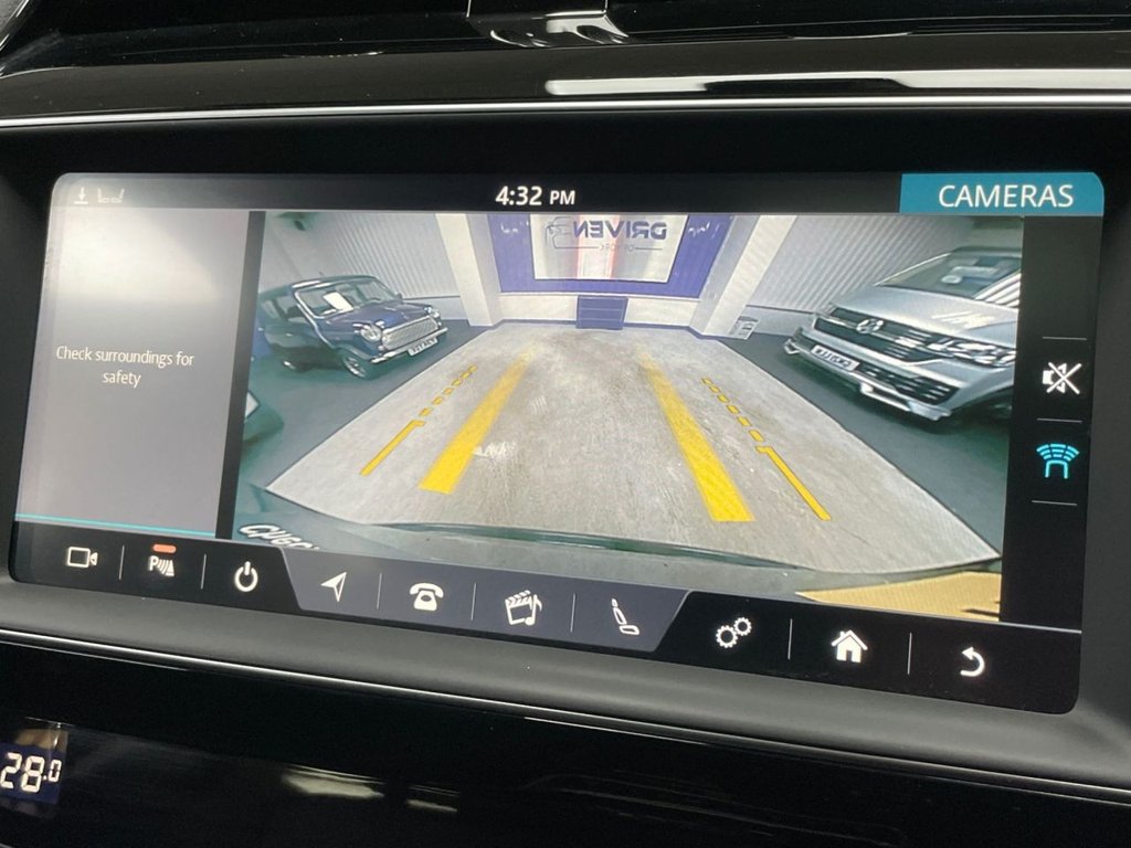 Used Jaguar F-Pace 2019 for sale - 77212023: Photo 41