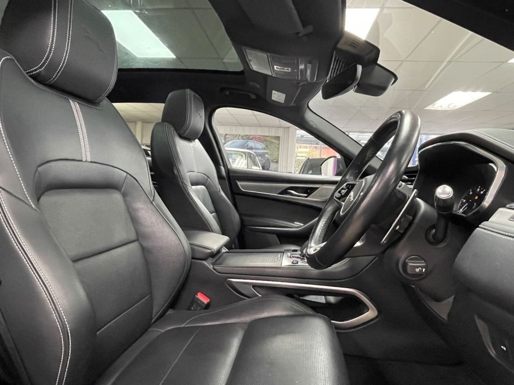 Used Jaguar F-Pace 2021 for sale - 76582171: Photo 25