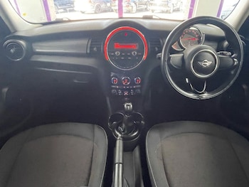 Used MINI Hatch 2018 for sale - 79506063: Photo