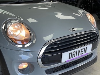Used MINI Hatch 2018 for sale - 79506063: Photo