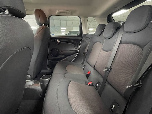 Used MINI Hatch 2018 for sale - 75693228: Photo 30