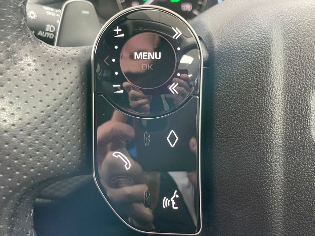 Used Land Rover Range Rover Velar 2018 for sale - 78199987: Photo 39