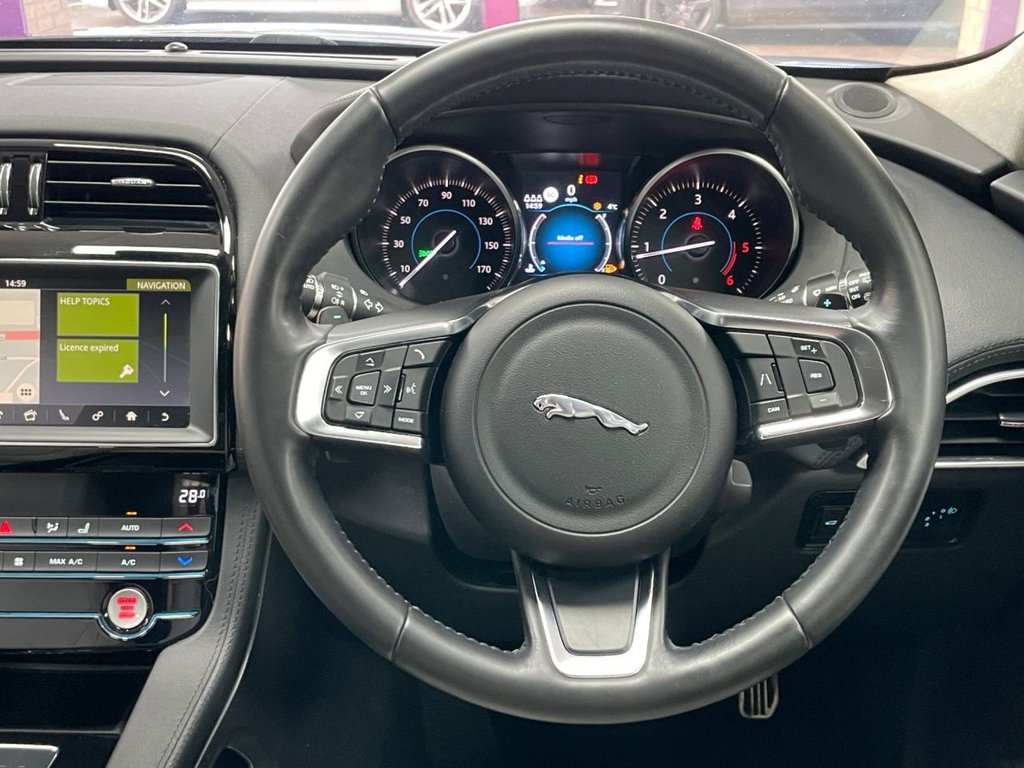 Used Jaguar F-Pace 2019 for sale - 77212070: Photo 35