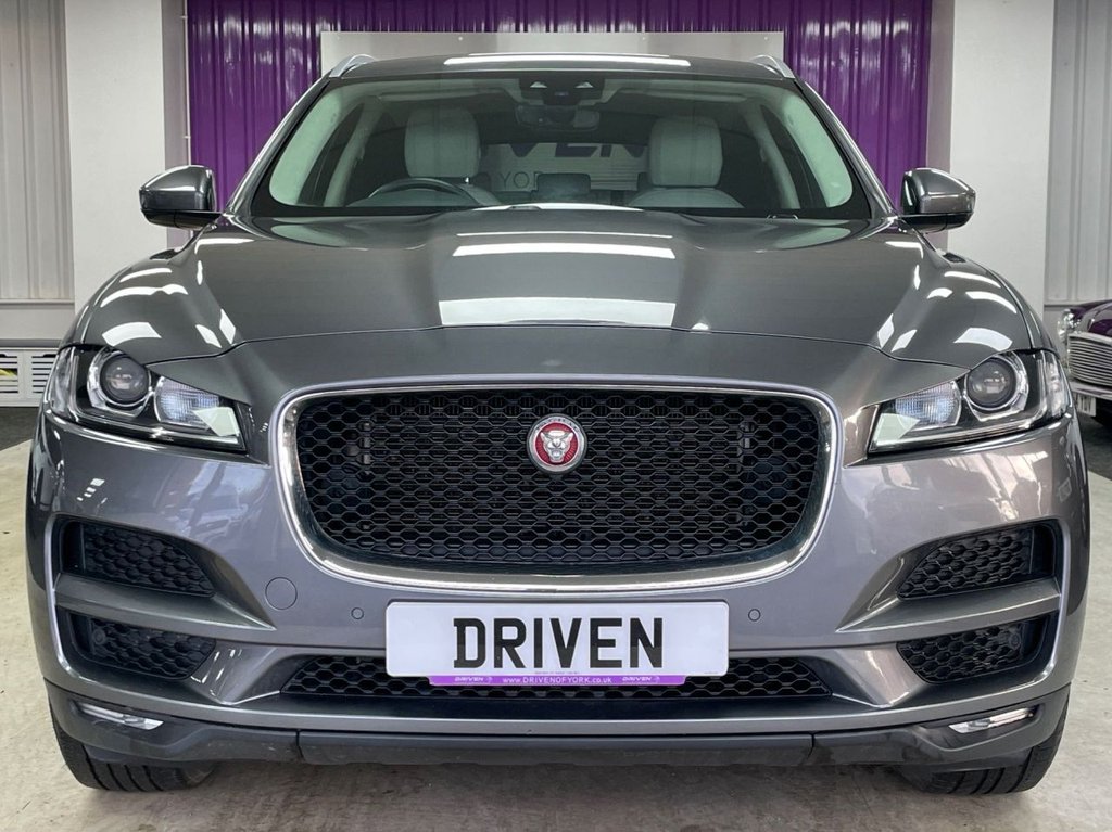 Used Jaguar F-Pace 2019 for sale - 77212070: Photo 7