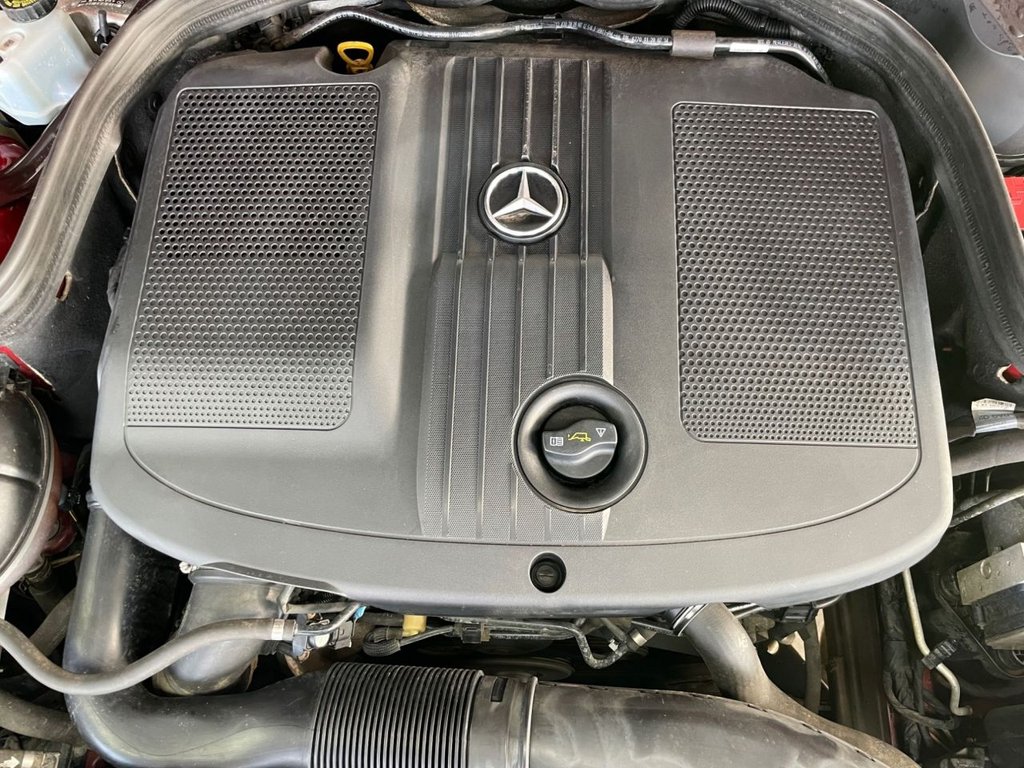 Used Mercedes-Benz E Class 2014 for sale - 78068476: Photo 16