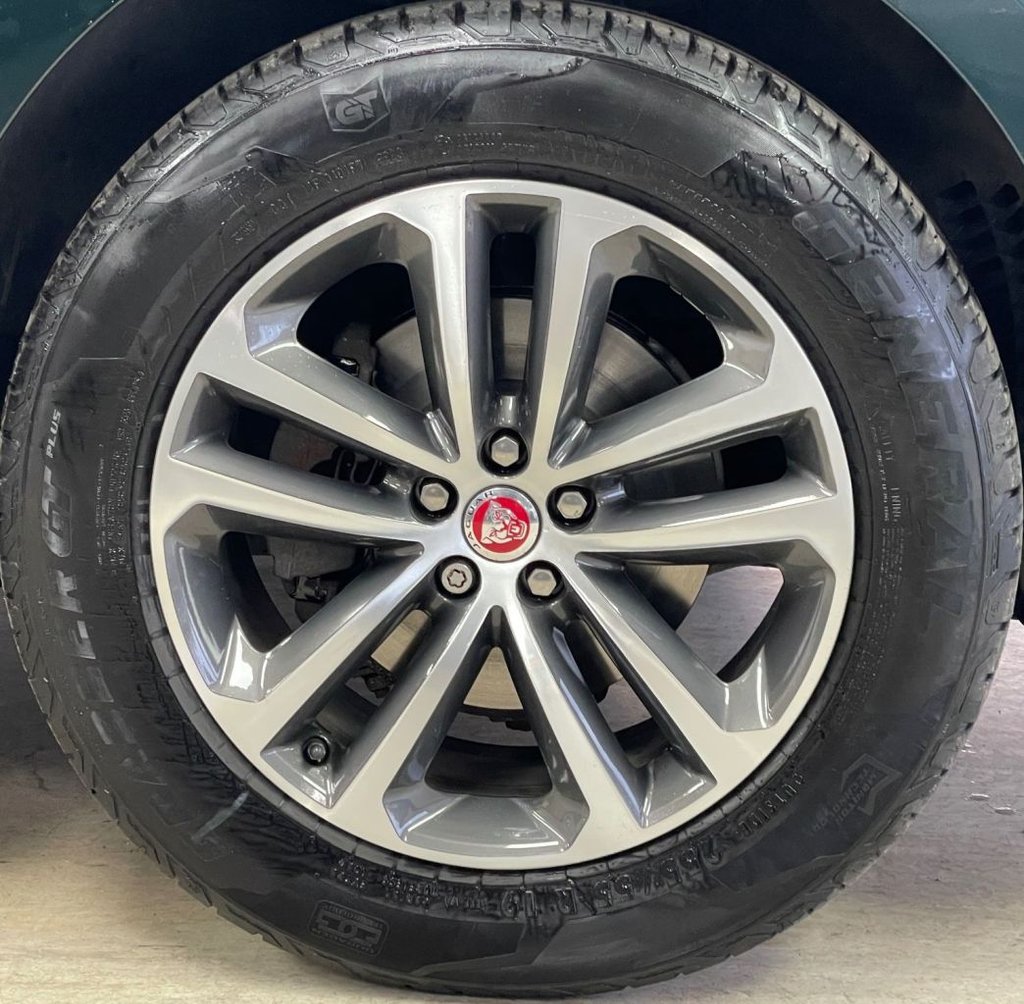 Used Jaguar F-Pace 2018 for sale - 76345337: Photo 15