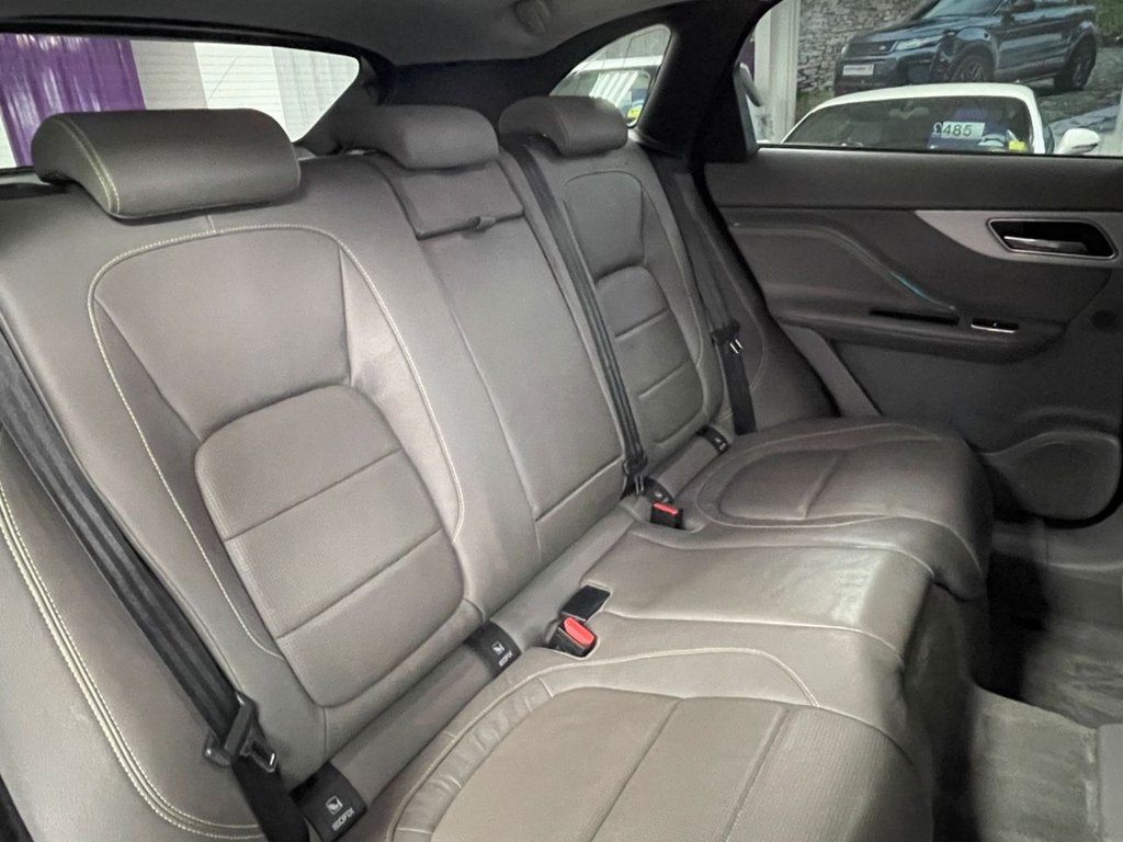 Used Jaguar F-Pace 2018 for sale - 76345337: Photo 26
