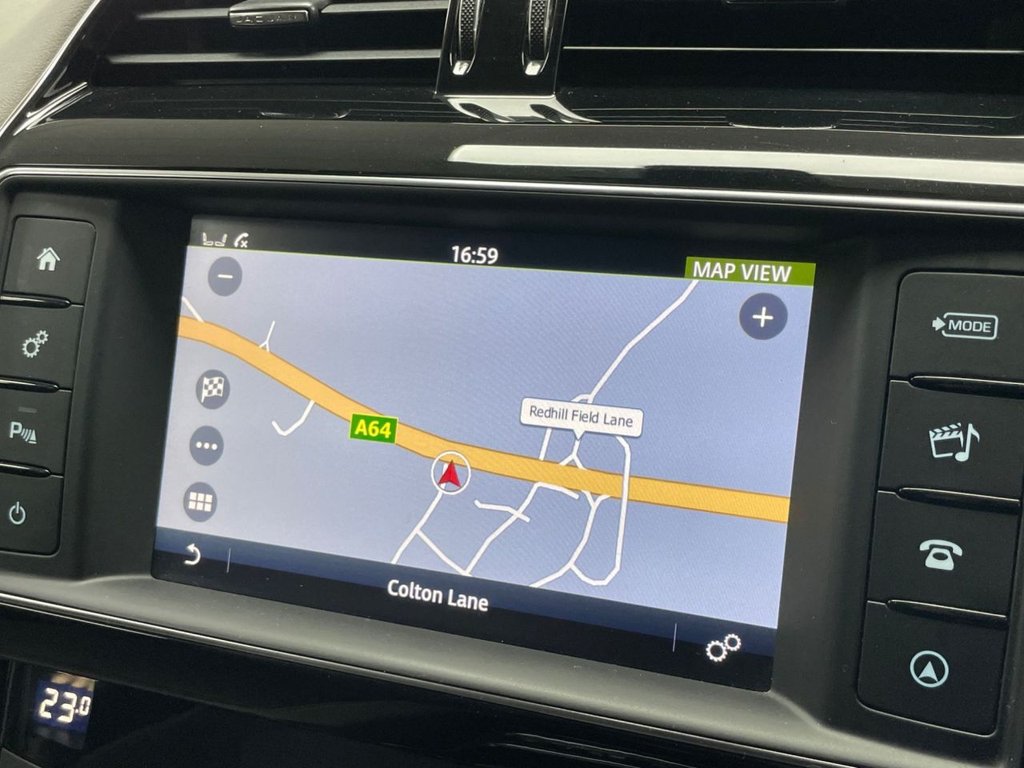 Used Jaguar F-Pace 2018 for sale - 76345337: Photo 37