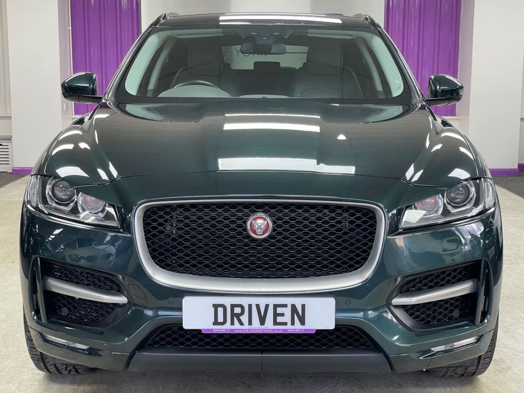 Used Jaguar F-Pace 2018 for sale - 76345337: Photo 7