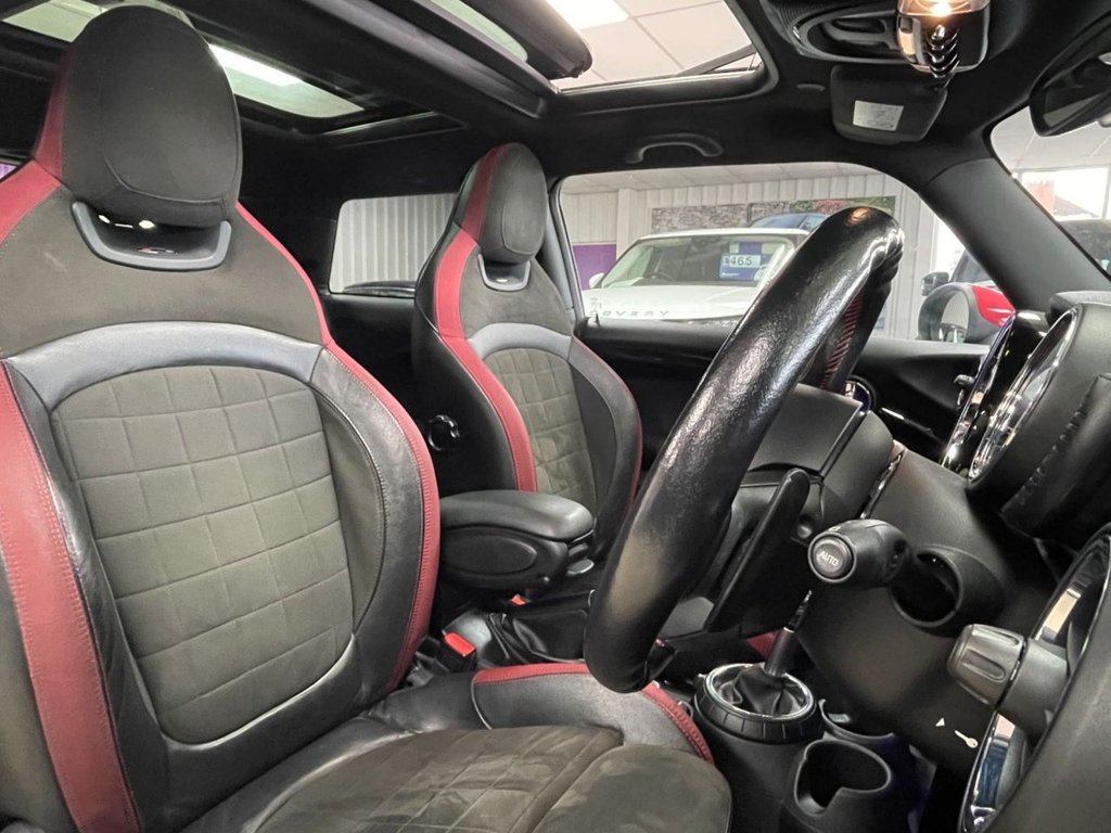 Used MINI Hatch 2016 for sale - 76840914: Photo 27