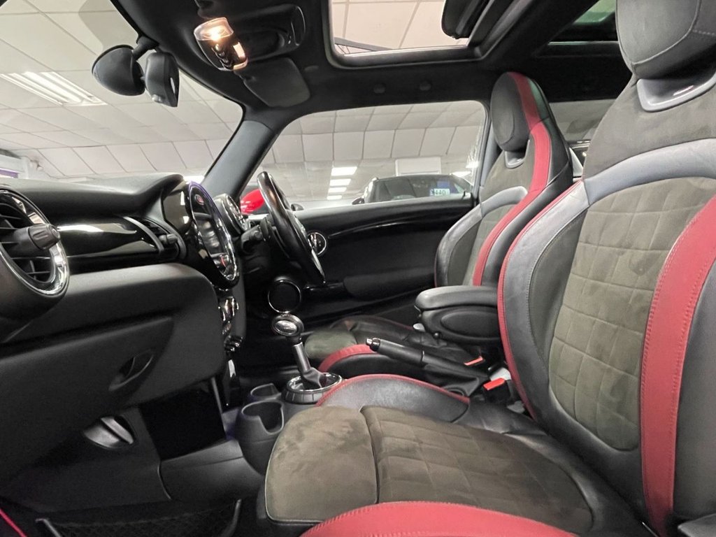 Used MINI Hatch 2016 for sale - 76840914: Photo 32