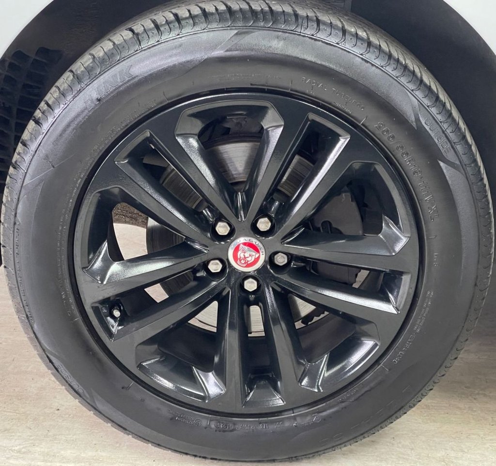 Used Jaguar F-Pace 2019 for sale - 78096399: Photo 17