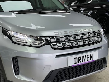Used Land Rover Discovery Sport 2020 for sale - 78256158: Photo