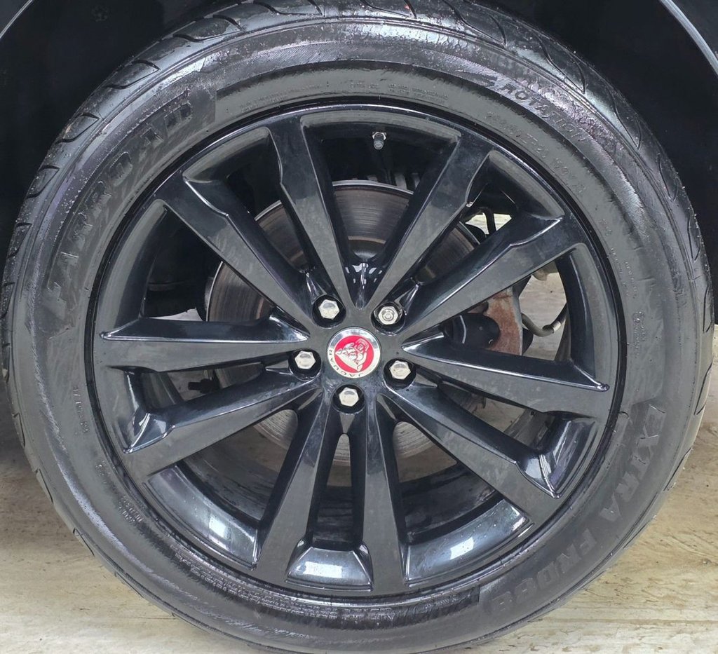 Used Jaguar F-Pace 2019 for sale - 77341562: Photo 16