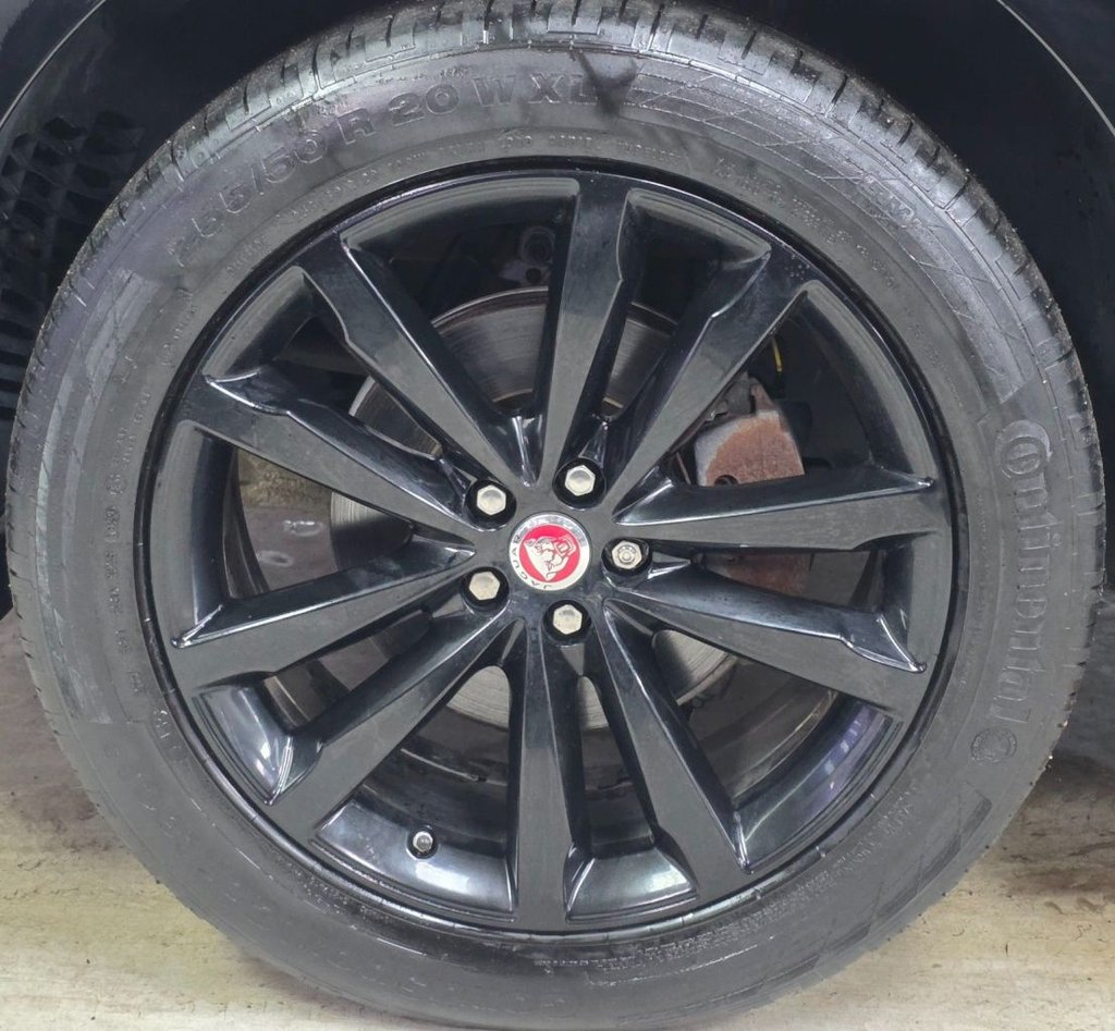 Used Jaguar F-Pace 2019 for sale - 77341562: Photo 17