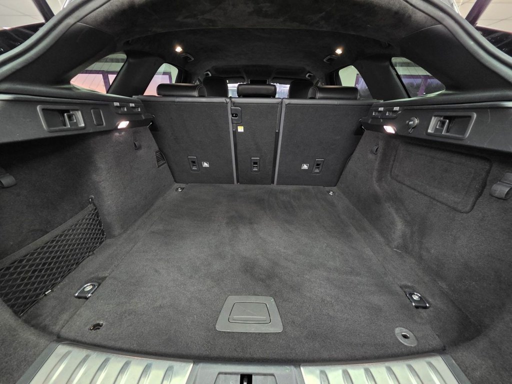 Used Jaguar F-Pace 2019 for sale - 77341562: Photo 18