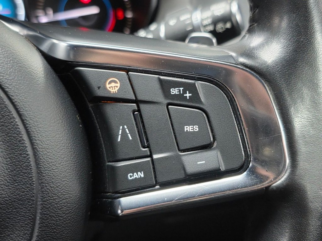 Used Jaguar F-Pace 2019 for sale - 77341562: Photo 36