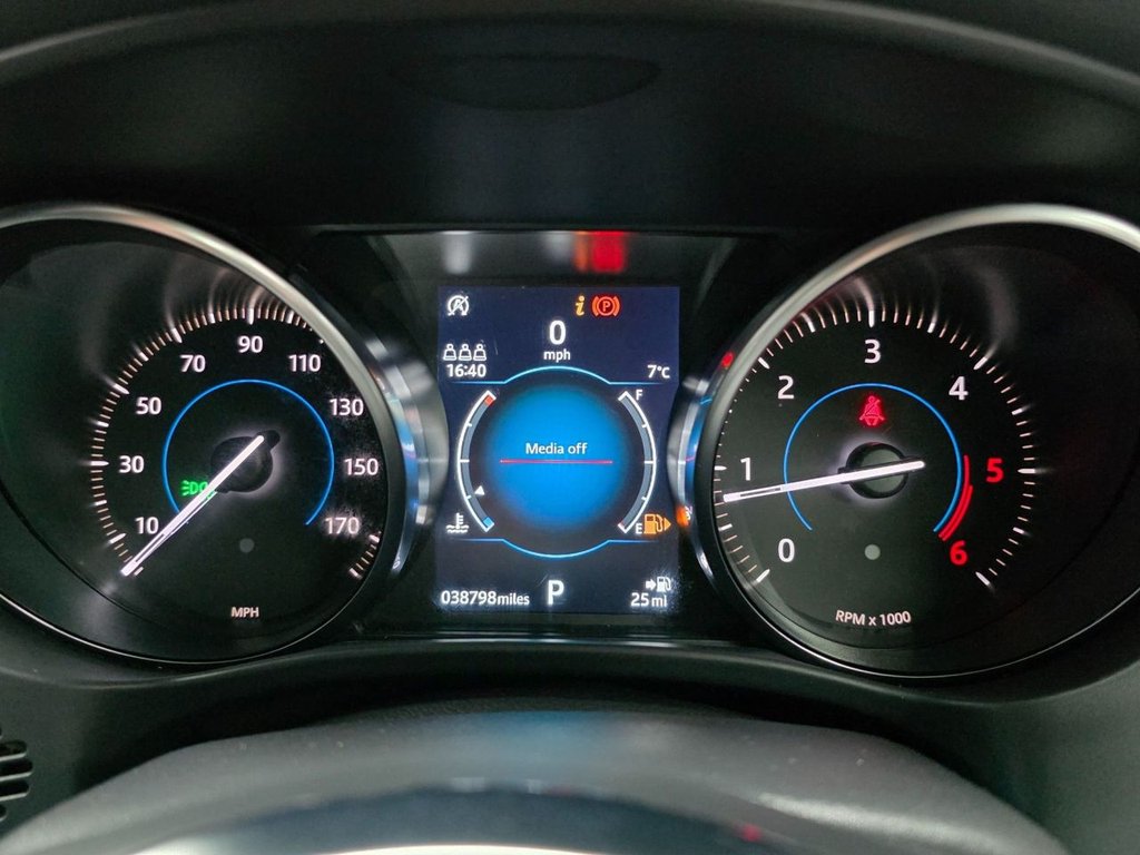 Used Jaguar F-Pace 2019 for sale - 77341562: Photo 37