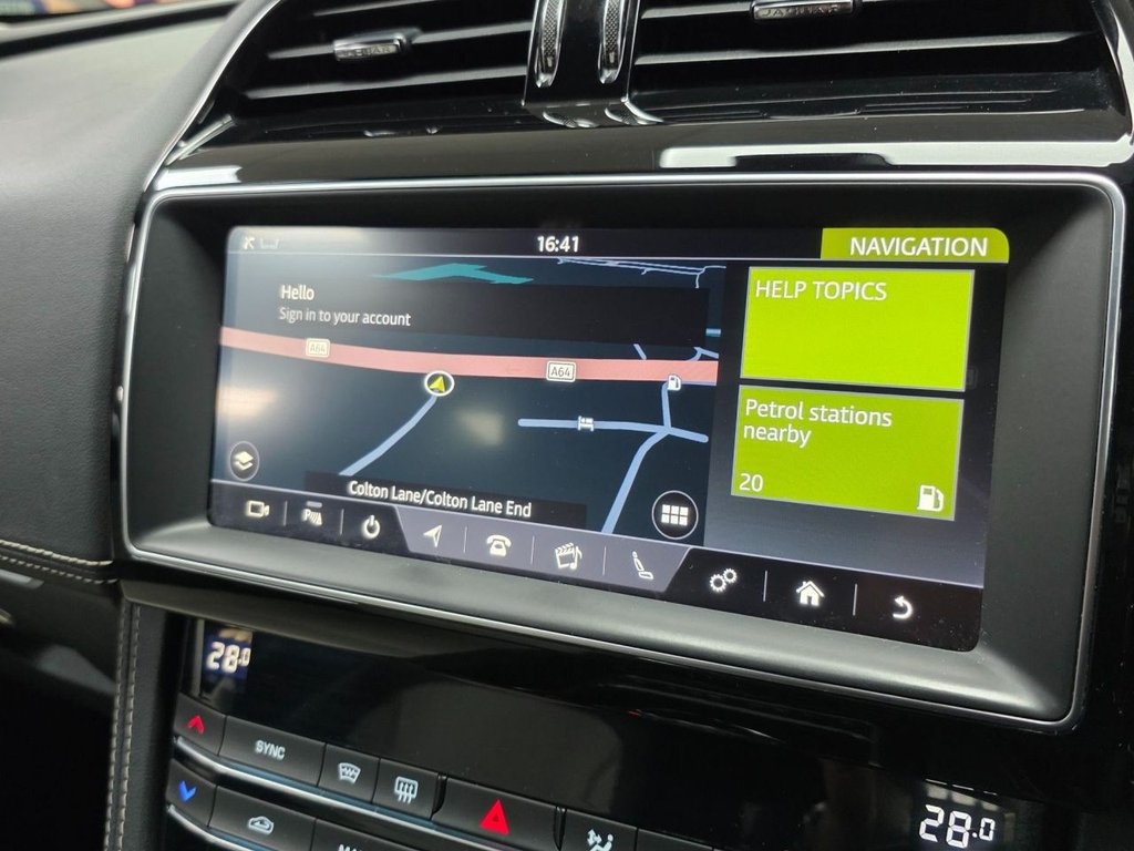 Used Jaguar F-Pace 2019 for sale - 77341562: Photo 38