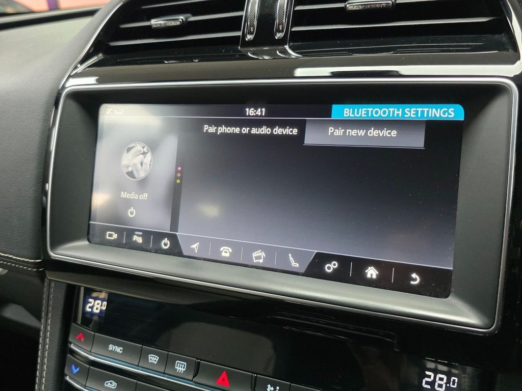 Used Jaguar F-Pace 2019 for sale - 77341562: Photo 40