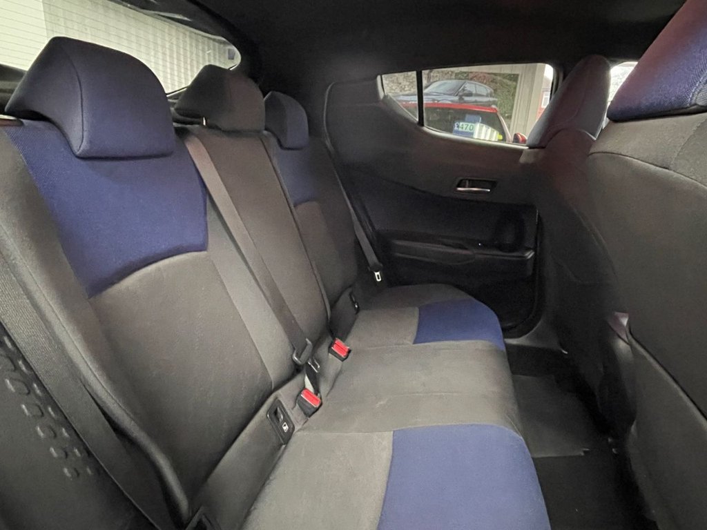 Used Toyota C-HR 2017 for sale - 77608479: Photo 27