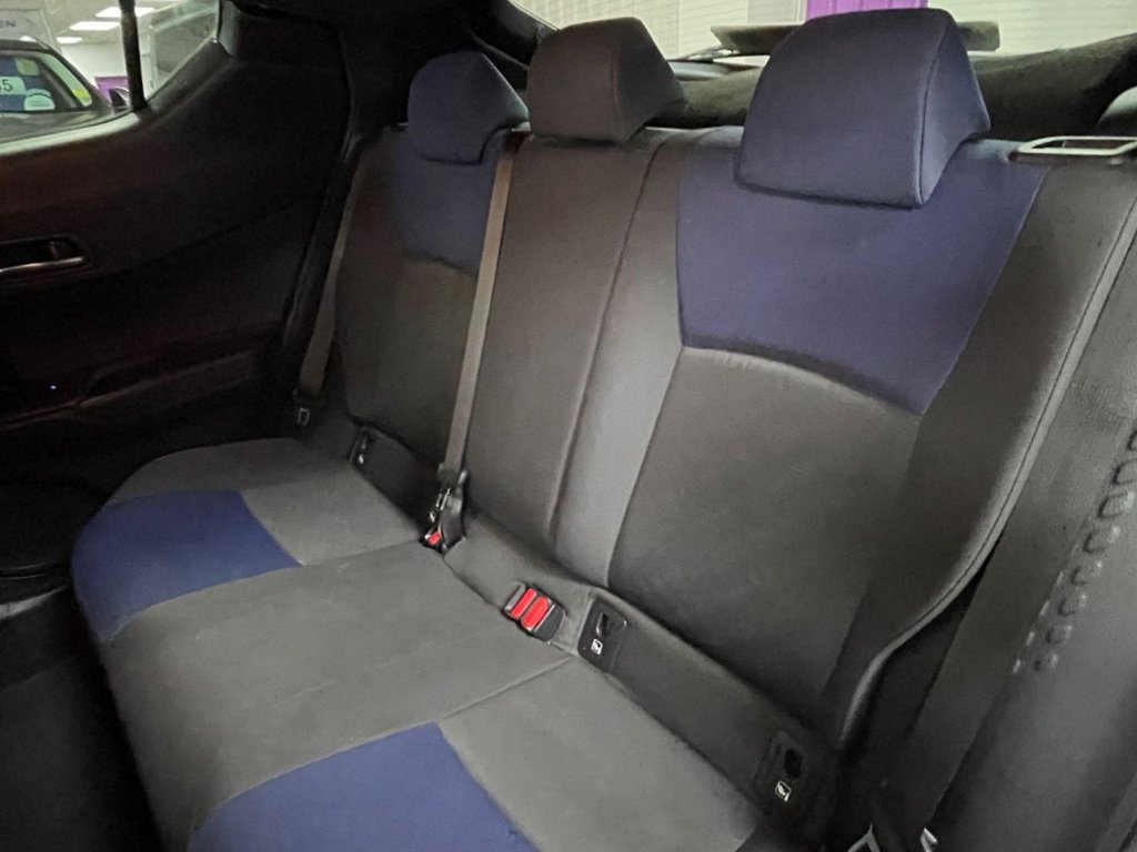 Used Toyota C-HR 2017 for sale - 77608479: Photo 28