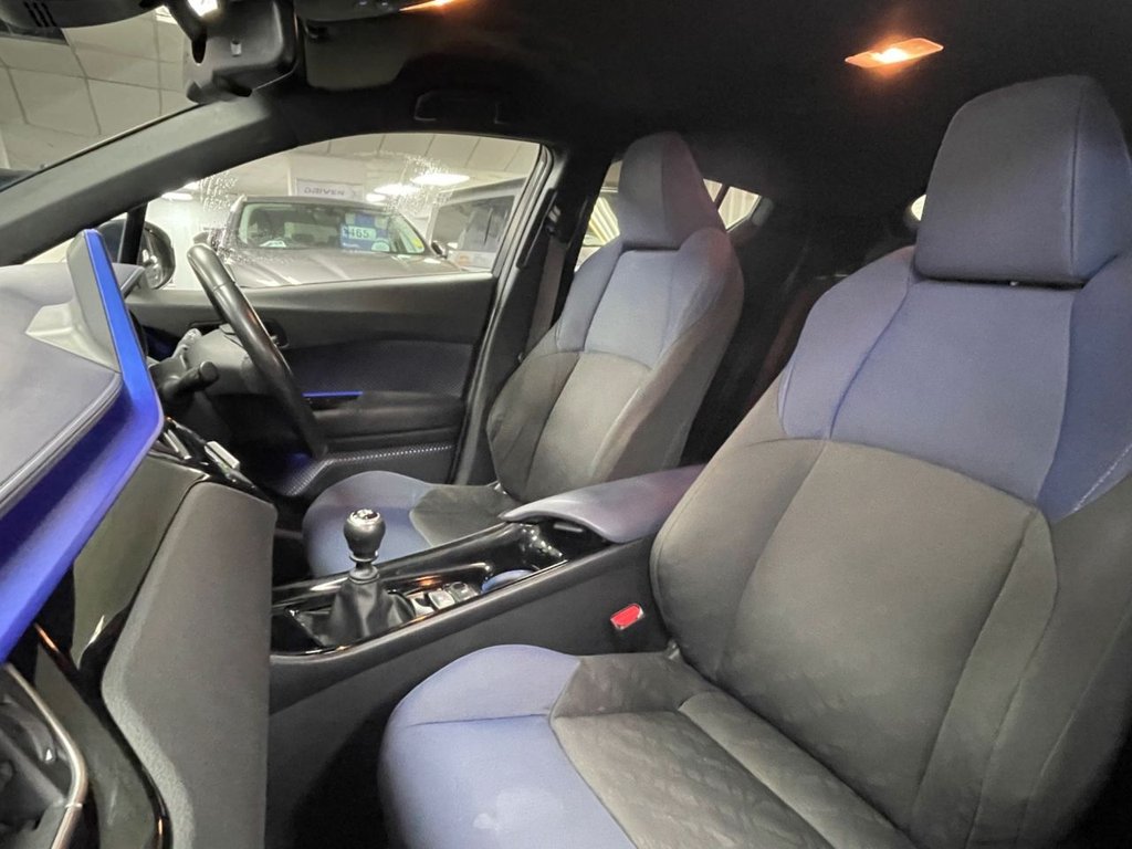 Used Toyota C-HR 2017 for sale - 77608479: Photo 32