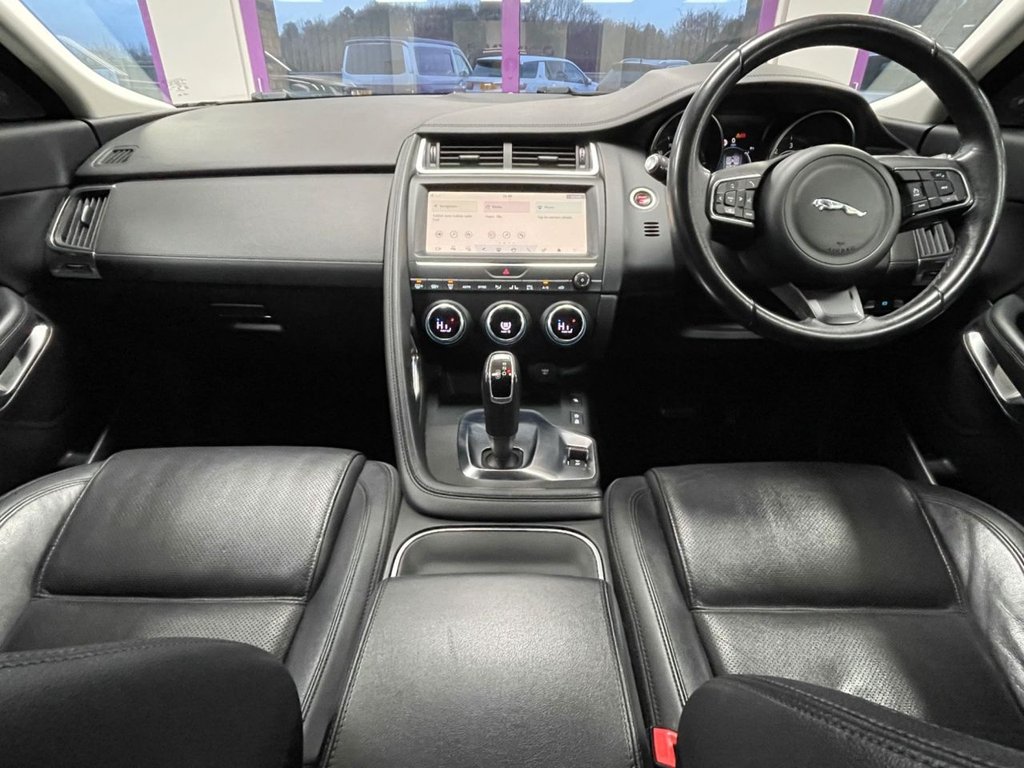 Used Jaguar E-Pace 2018 for sale - 76841081: Photo 2
